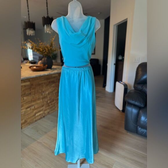 LIZ JORDAN 3 Piece Skirt Set with Scarf. Size 10 - Picture 3 of 16